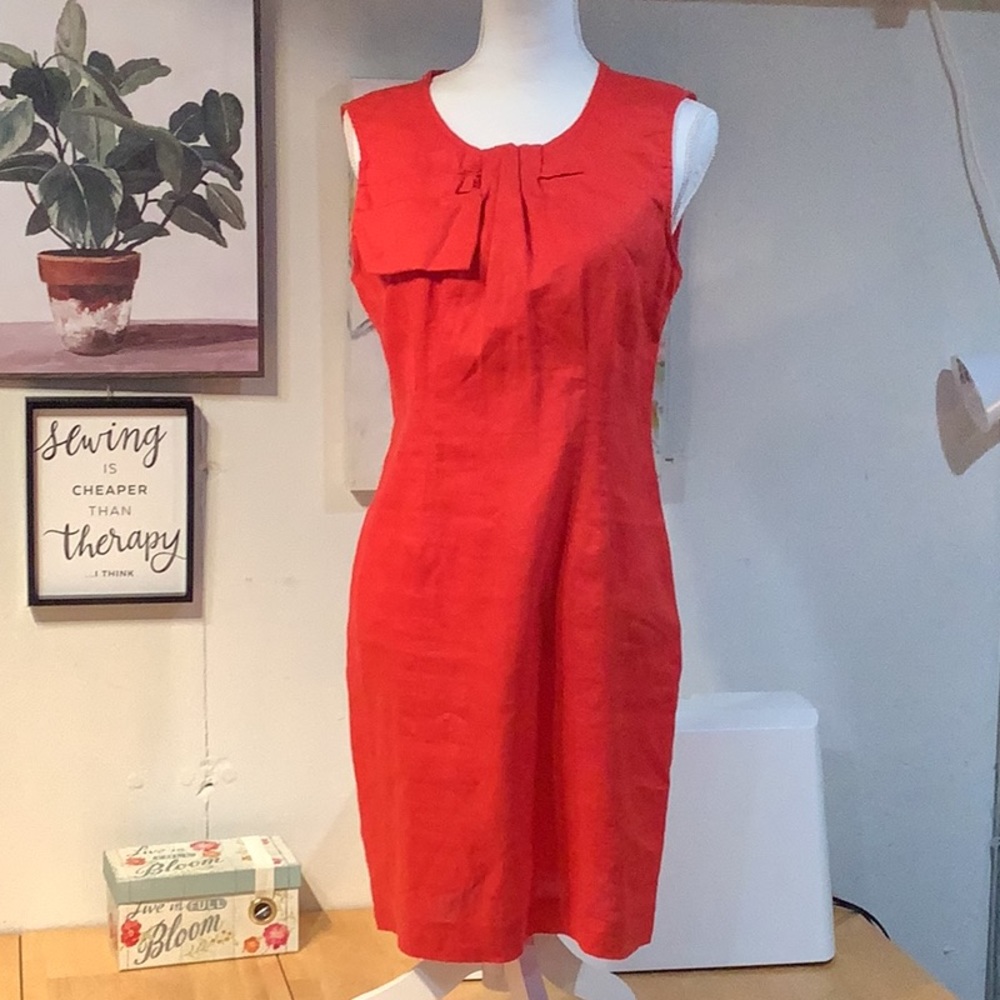 Linen red sleeveless dress. 6